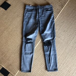 Almost new AEO black/gray hi-rise jean